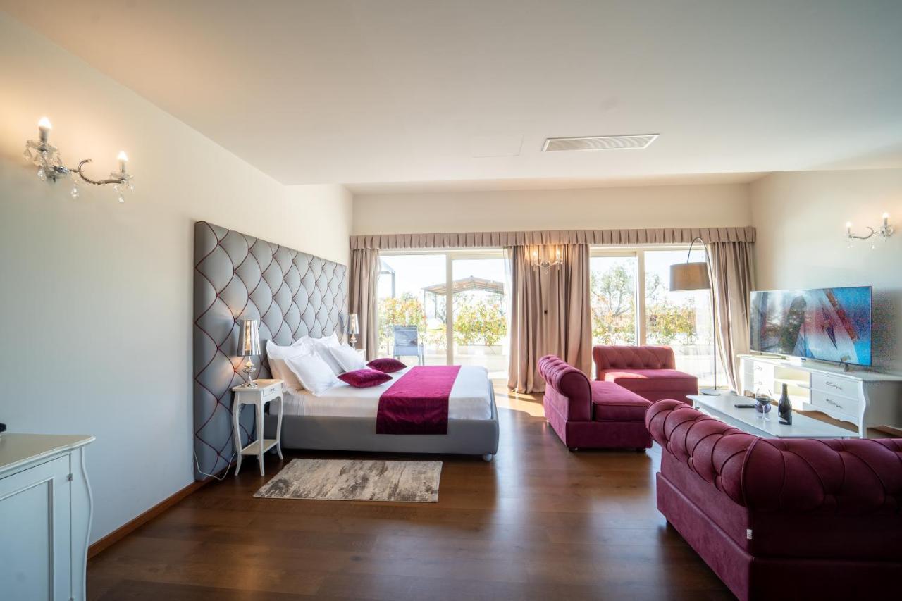 Wine Residence Cattunar Brtonigla Bagian luar foto