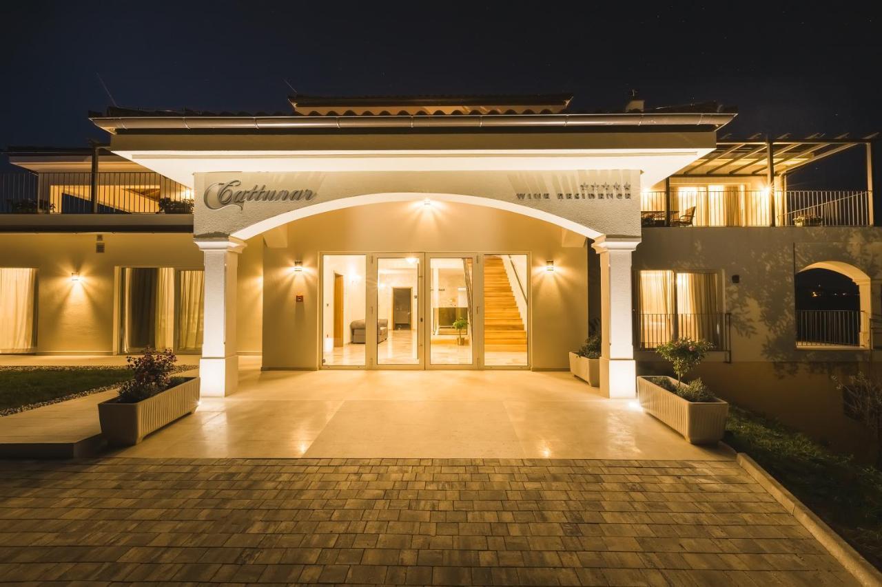 Wine Residence Cattunar Brtonigla Bagian luar foto